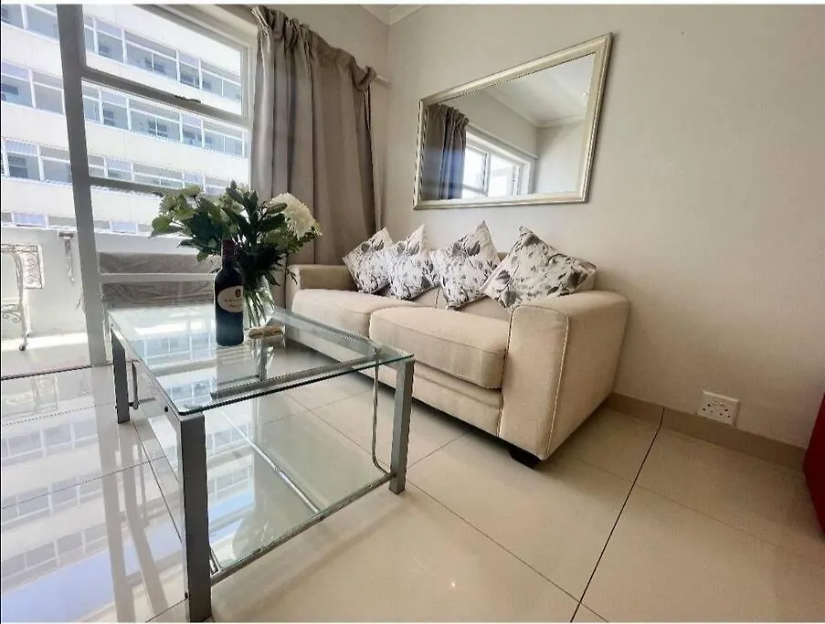 2 Bedroomed Beachfront Apartment Cape Town