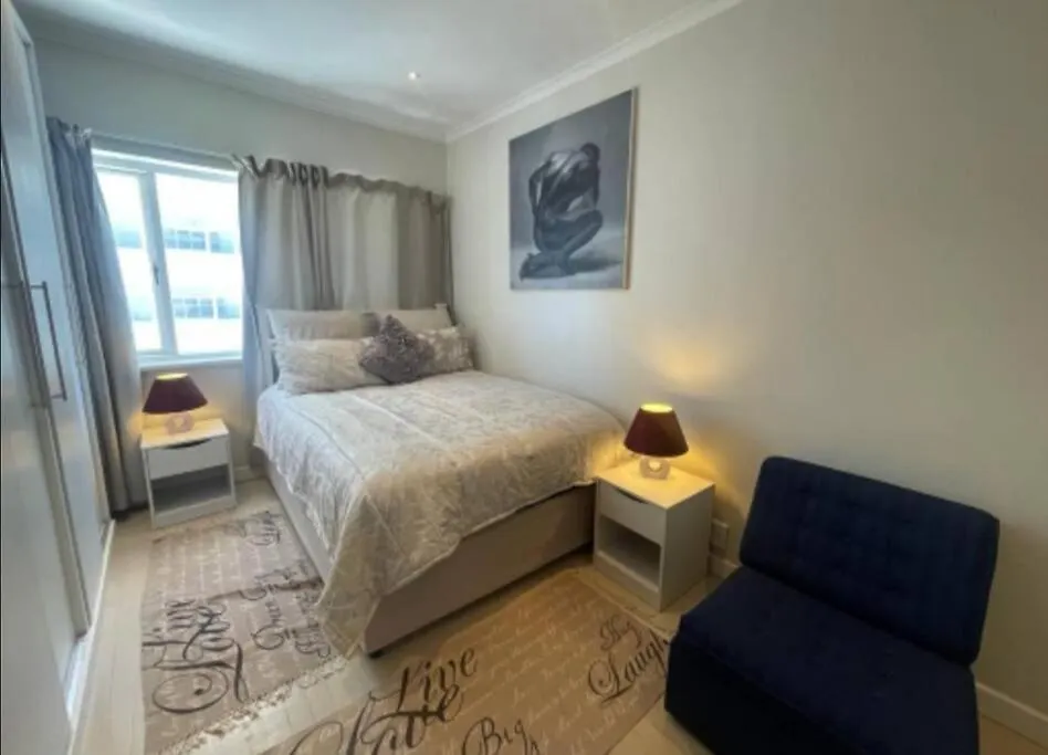 2 Bedroomed Beachfront Apartment Cape Town