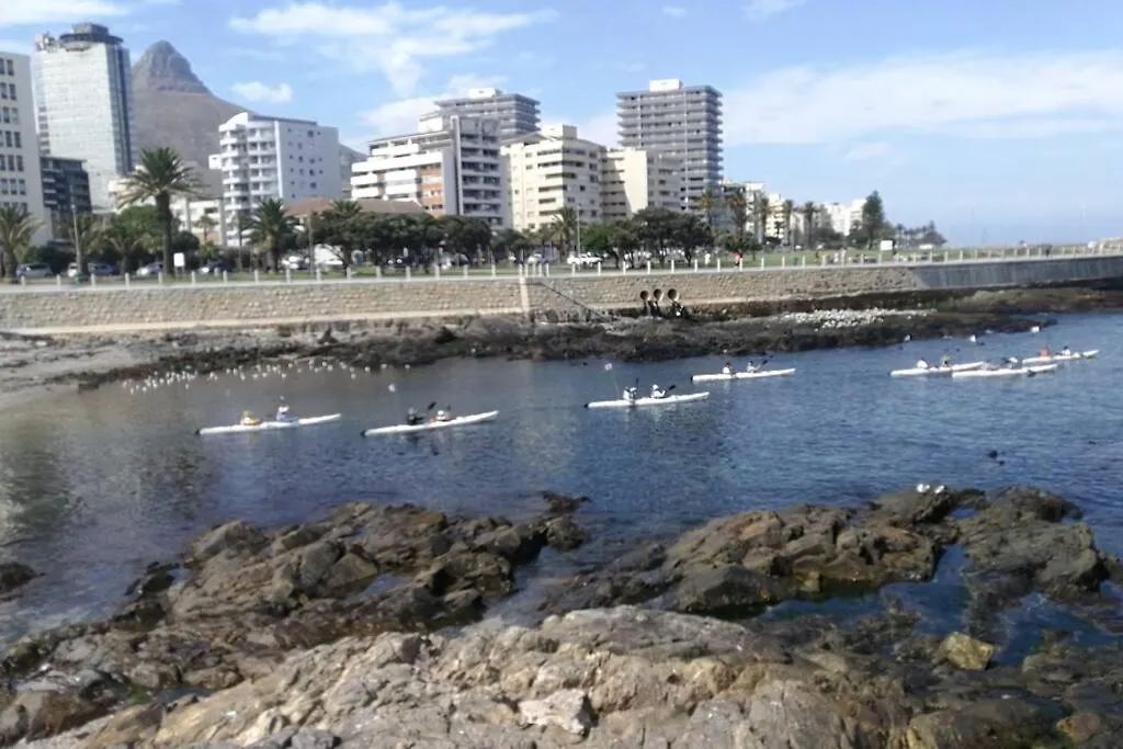 2 Bedroomed Beachfront Apartment Città del Capo Sudafrica
